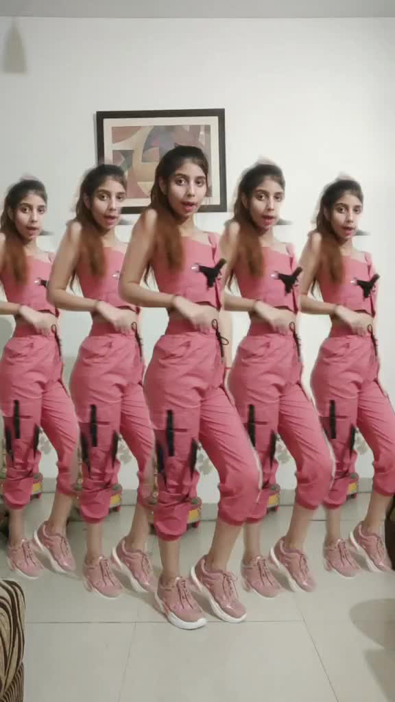 @Palak Ahluwalia💜