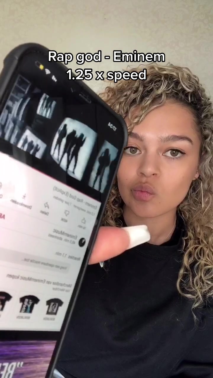 @delanylb