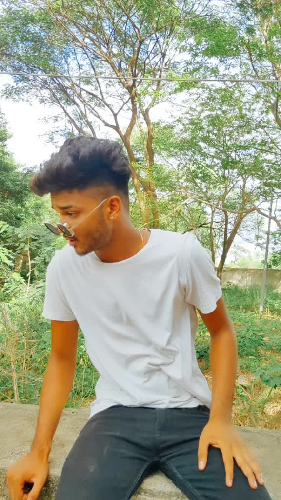 @Hãrshâ Thê Smîlê