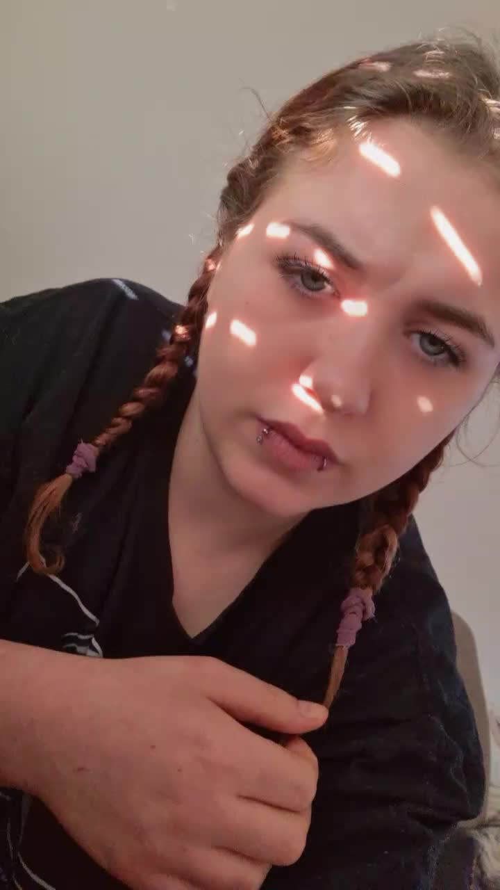 @zoe_moesha