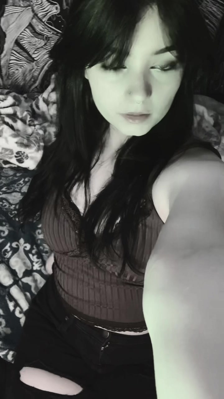 @Kaylee👩🏻❤️💋👩🏻