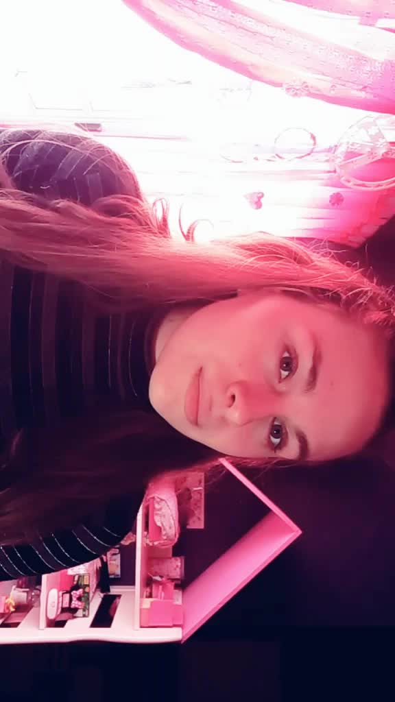 @Cammi🌙️