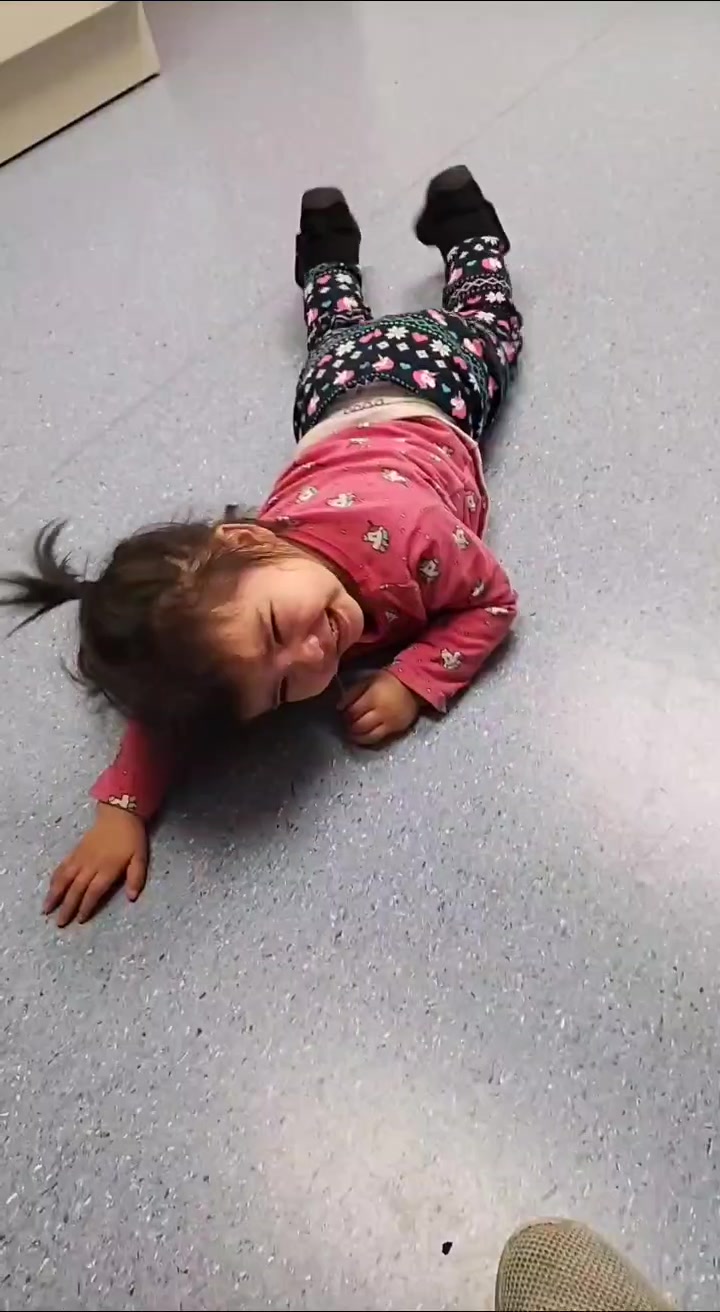 @Selena