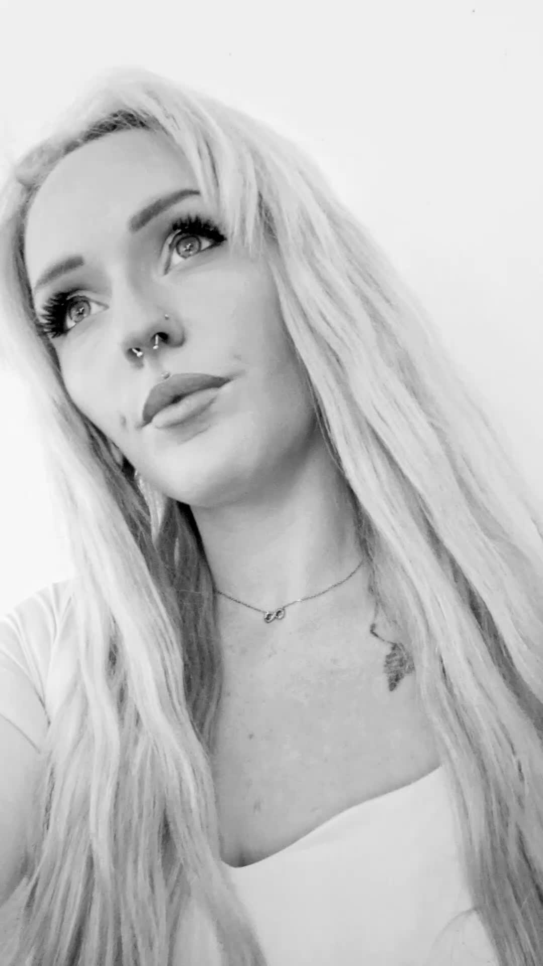 @MandyXjess