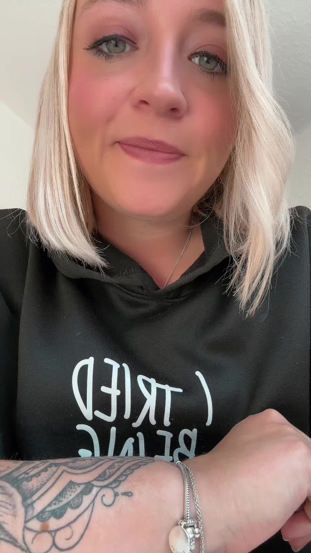 @Deeenisey🖤