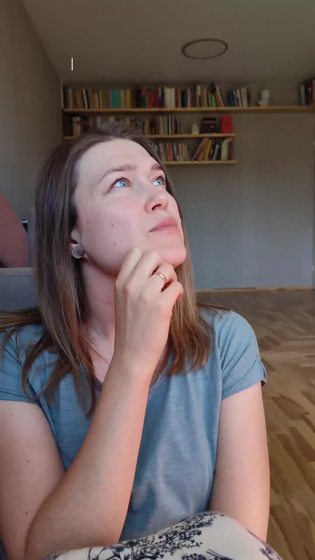 @Meilės sau praktikė 🕊️ Agnė