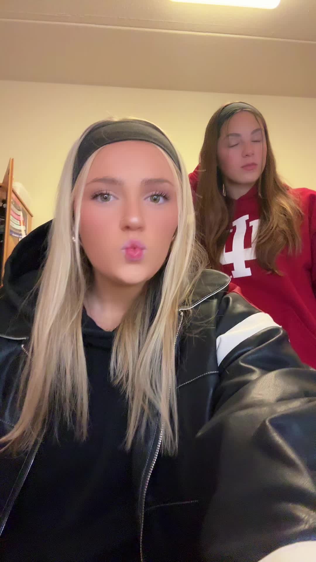 @kaitlyn