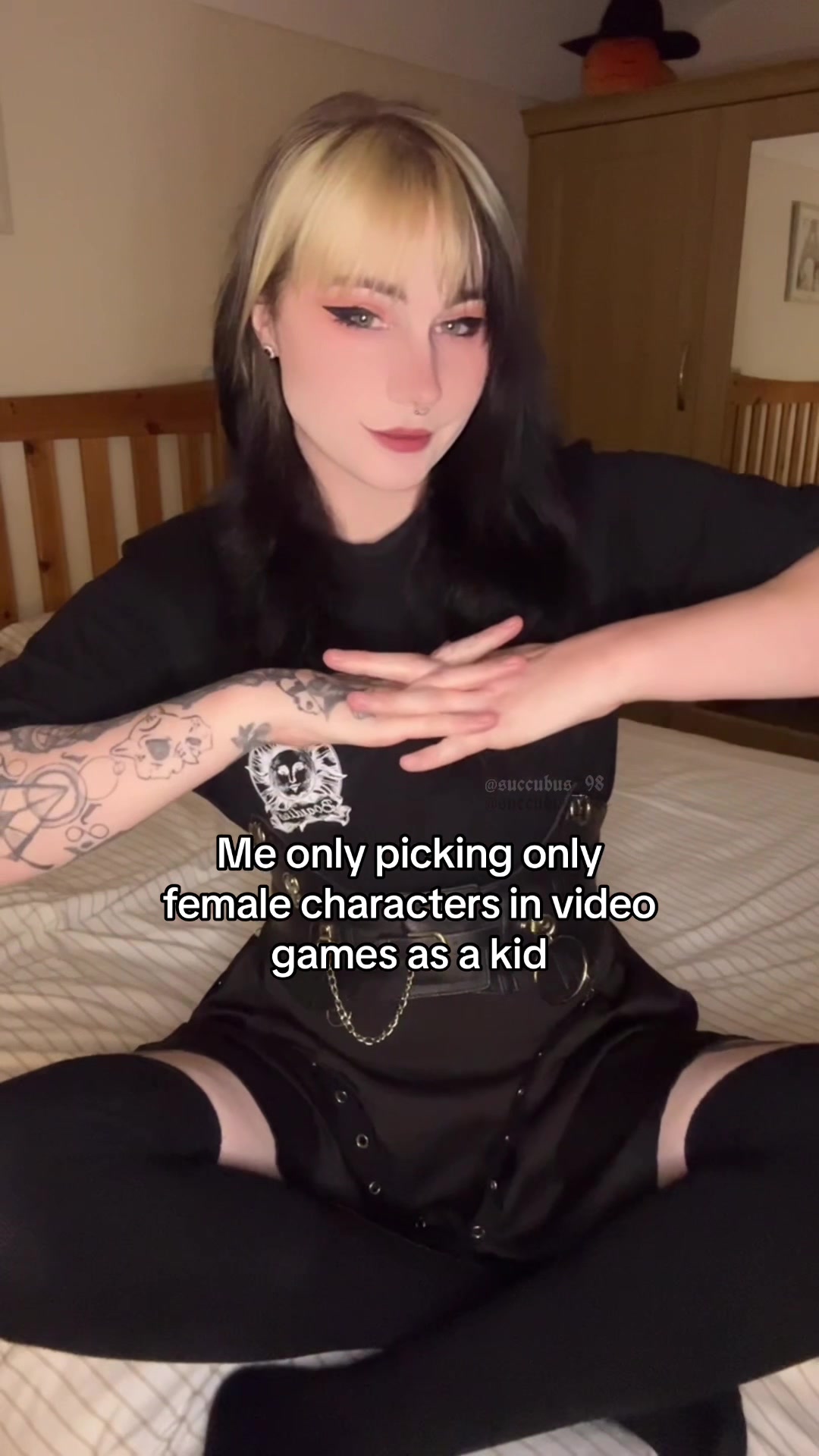 @Amber Hawking