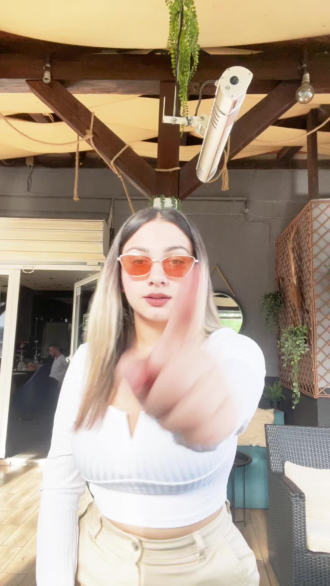 @𝐹 𝒾 𝑜 🥥 🤍