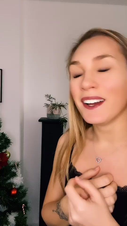 @Alina F