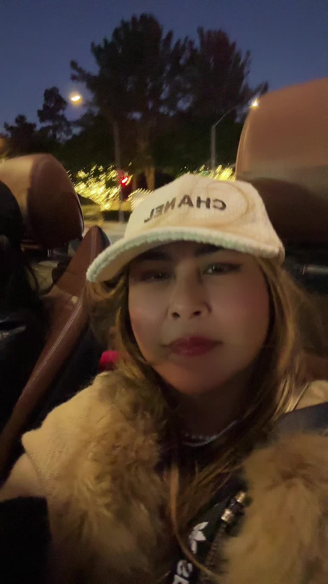 @monalaiworld
