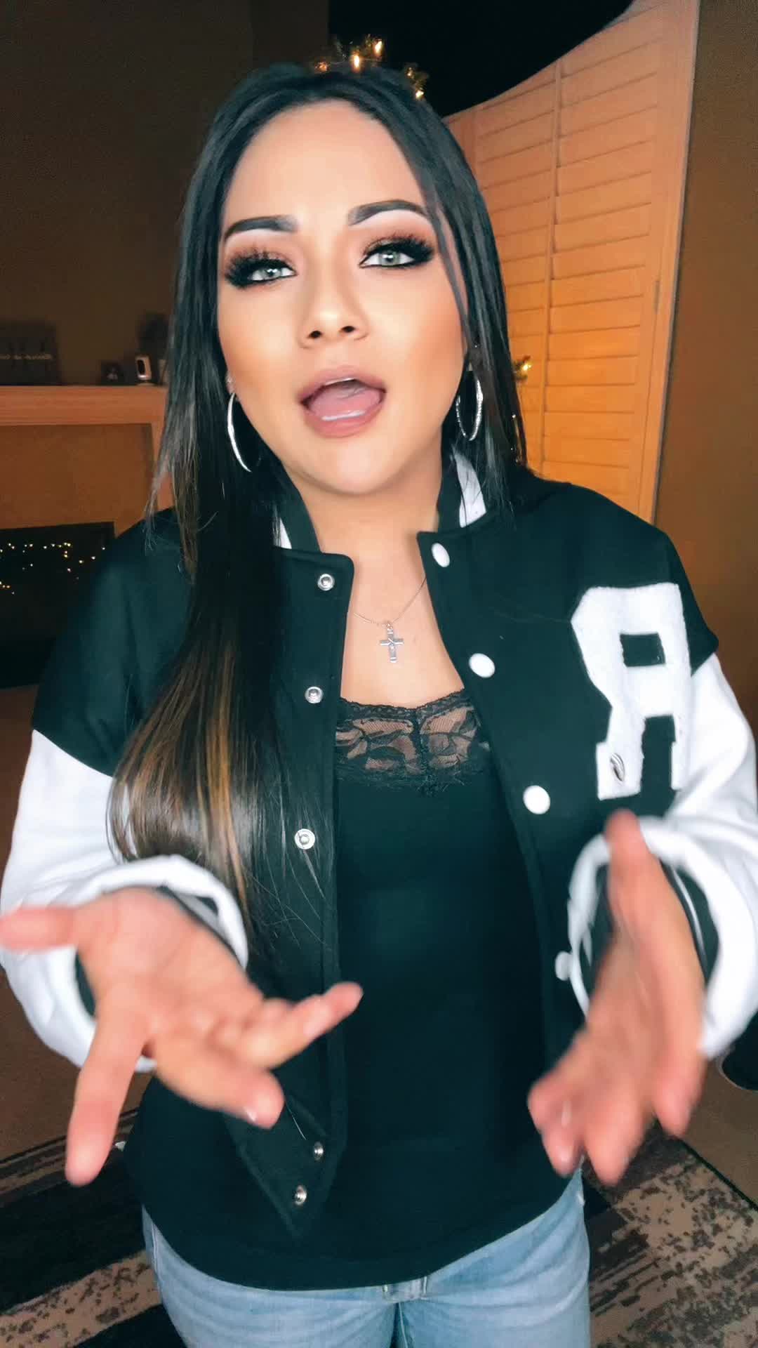 @Valerie_Reyna๐