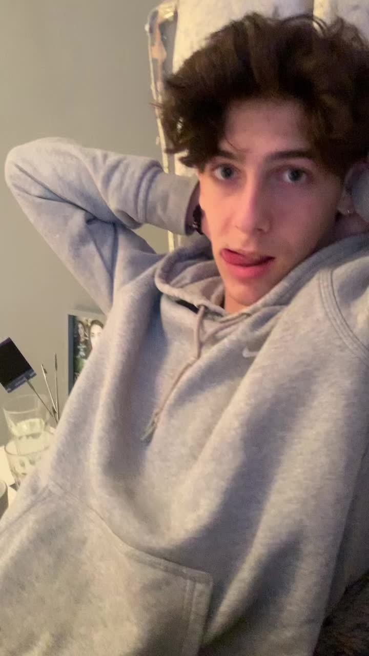 @ellaraingold