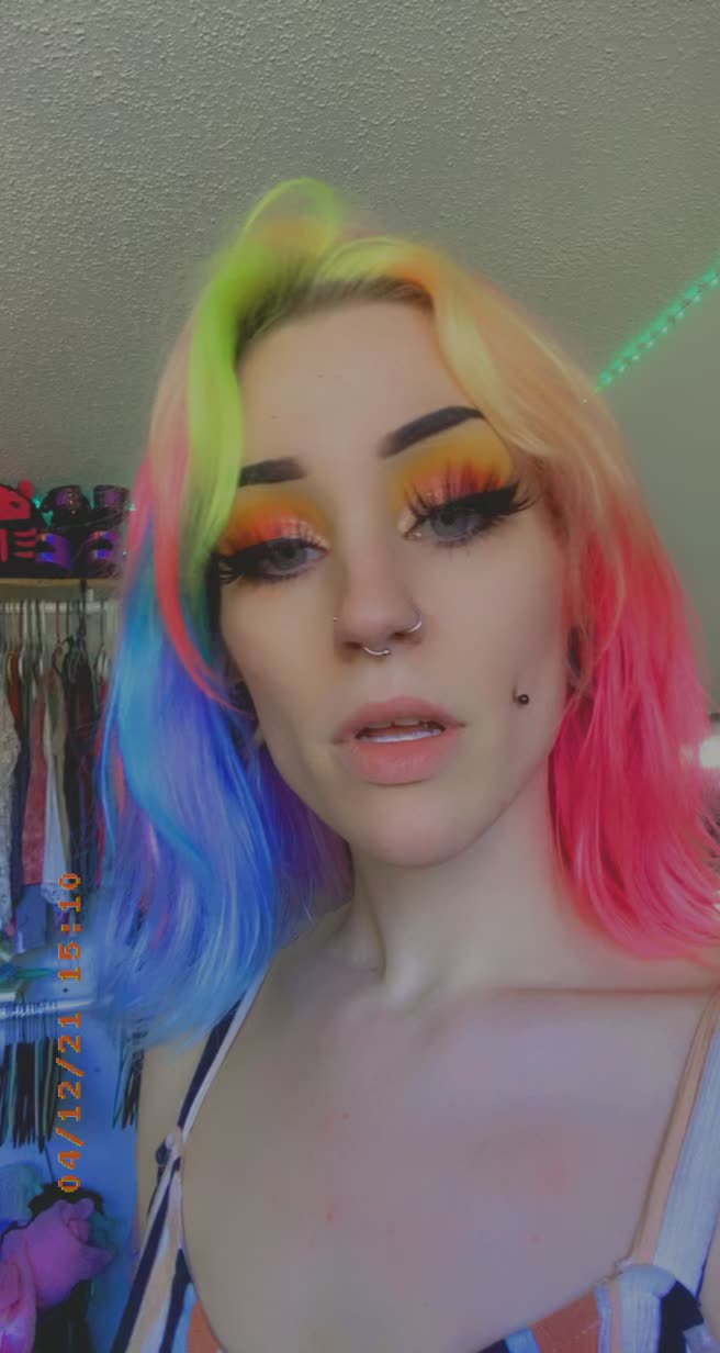 @KinkyKaos