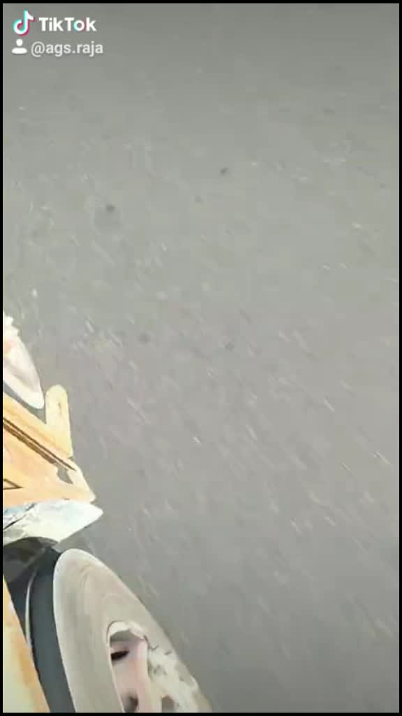 @குட்டி விசாகன்