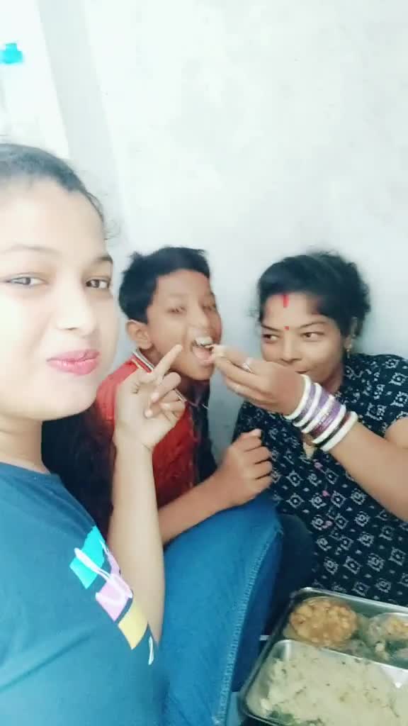 @puja,lija, Priyanka