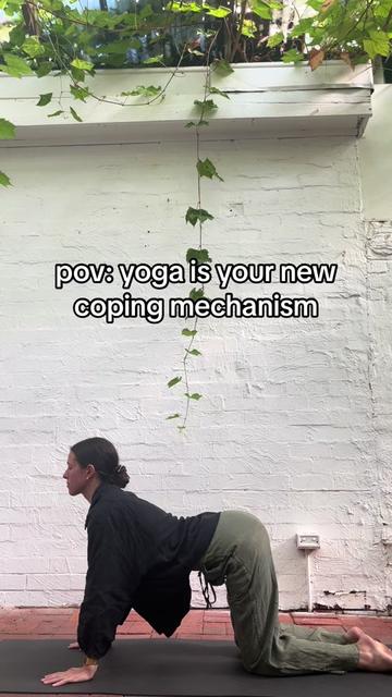 @Gen | Yoga Therapist for EDs