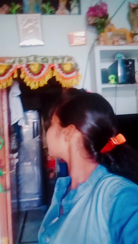 @dhanu 🍫🍫😍😍