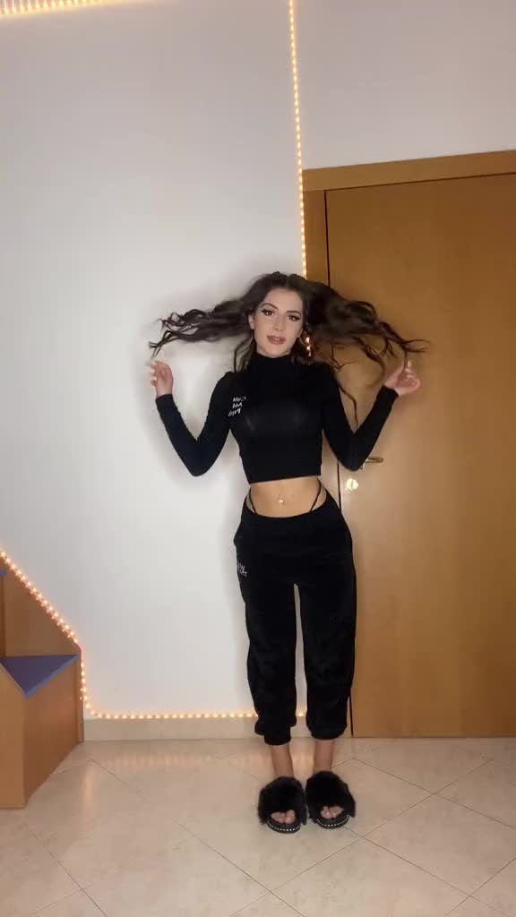@😻