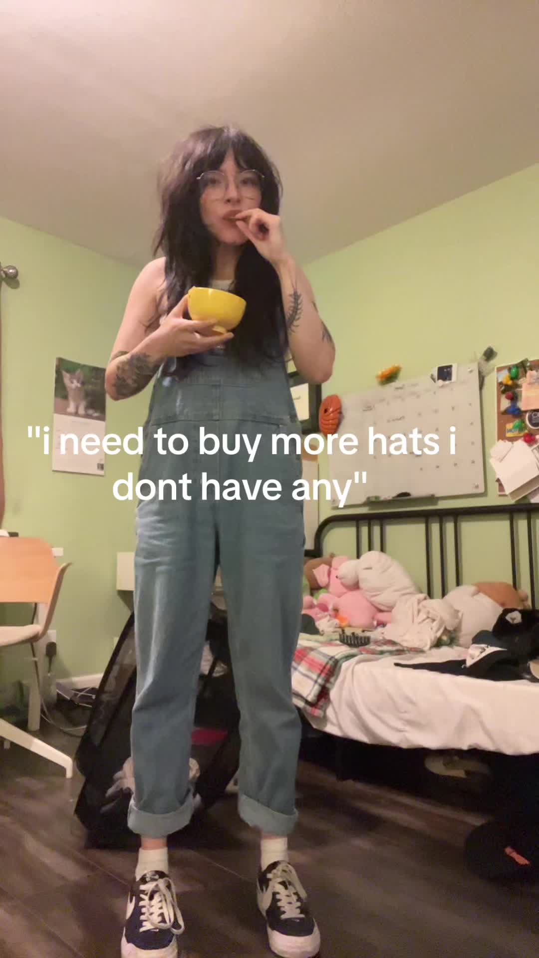 @Asstrudel