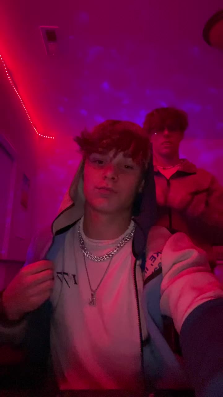 @Sheluvz.bubba😎