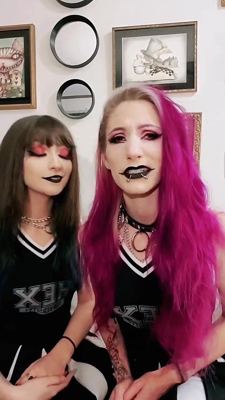 @S.Von.D