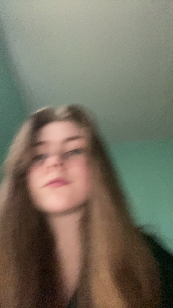 @carly