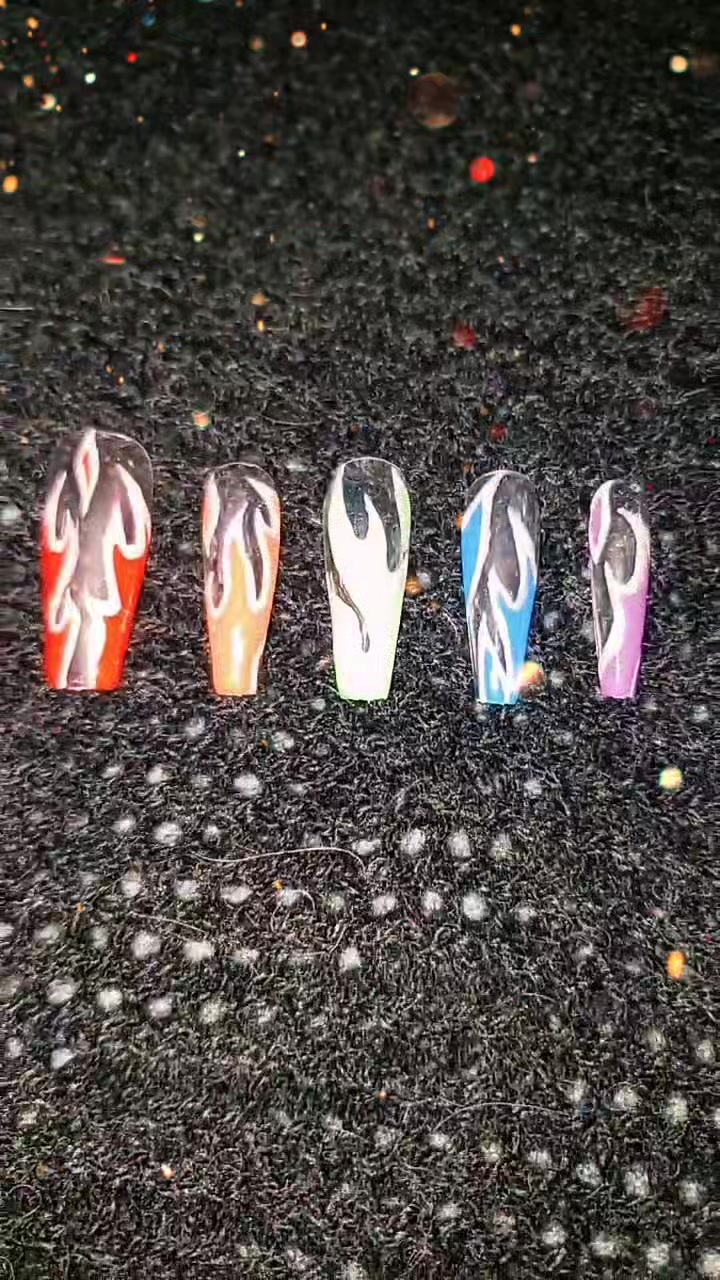 @Fluid Nails FX
