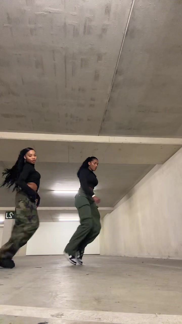 @MJENAYLA