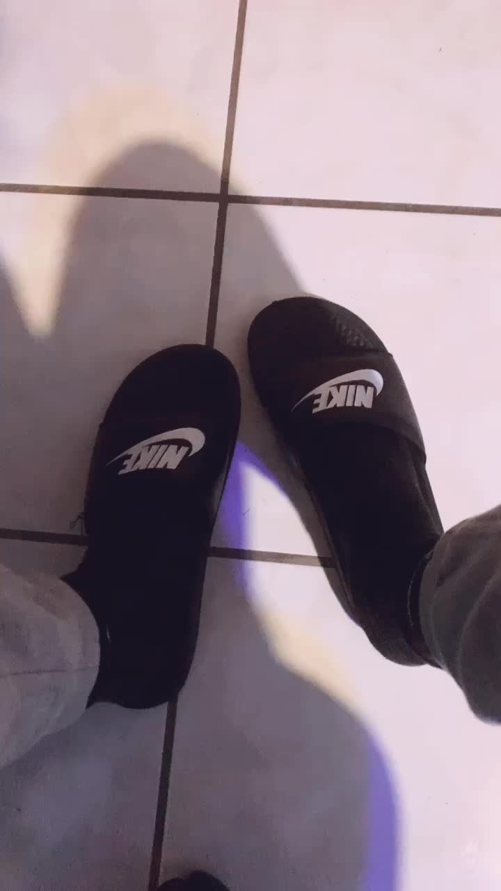 @Sada🥶