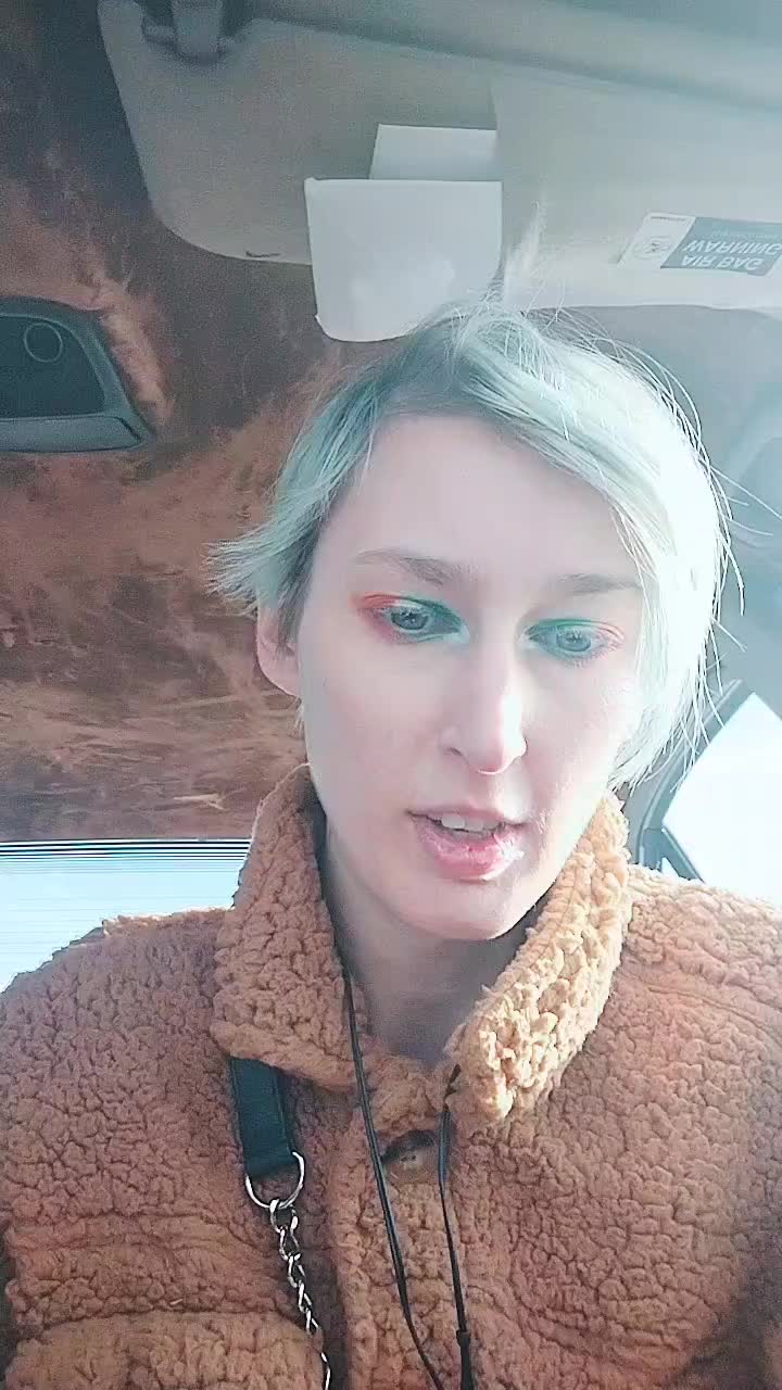 @Nora💫