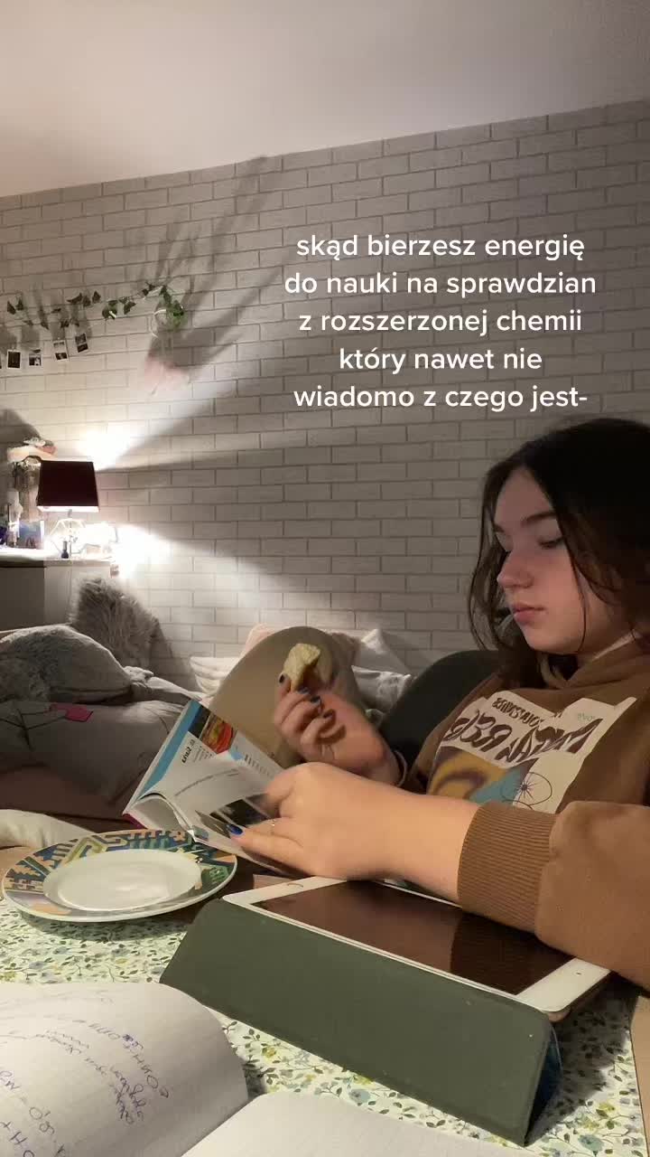 @Patrycja💙| books.of.youth✨