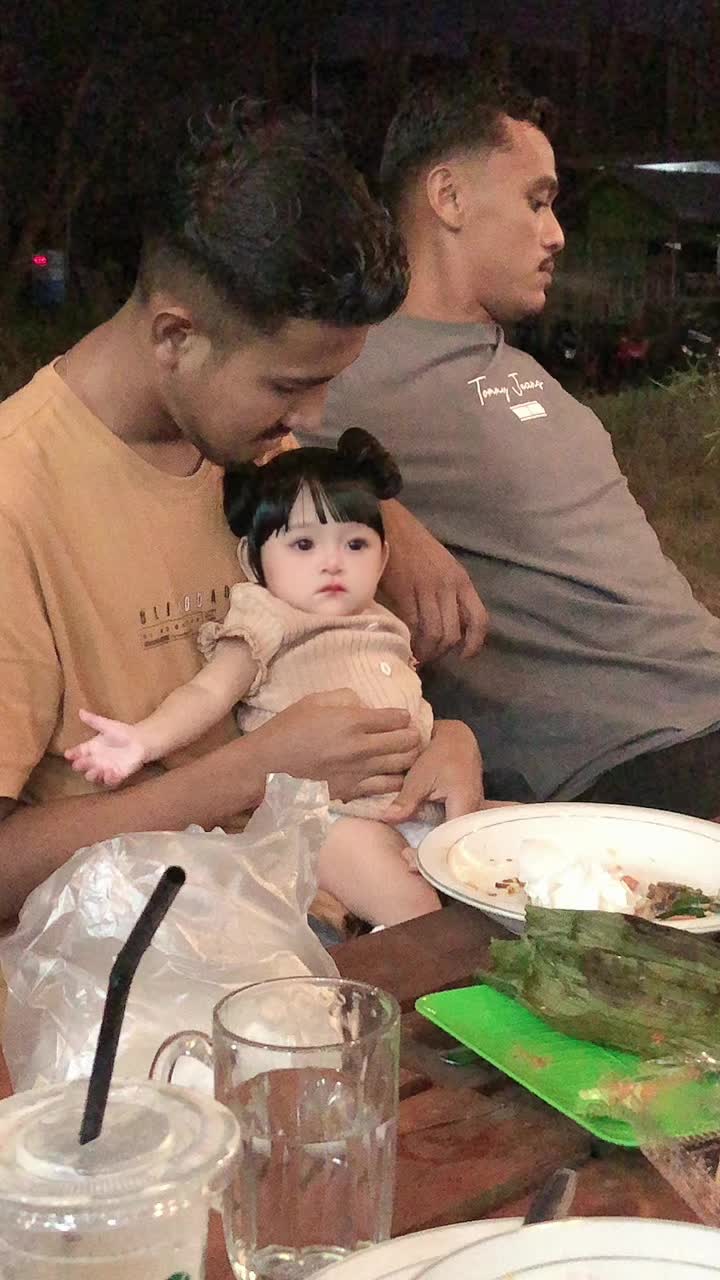 @Mama muda 🦋