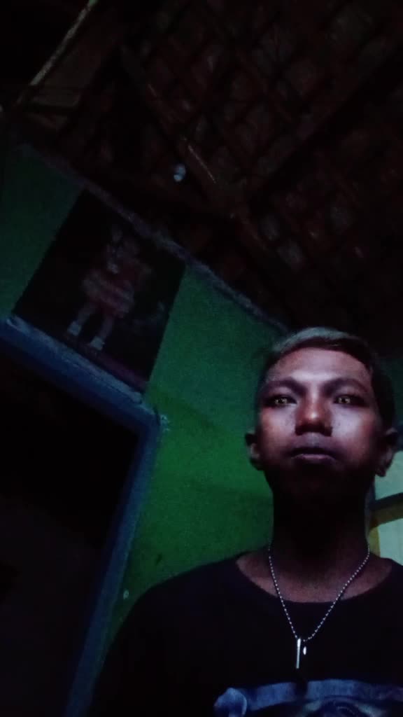 @Ngengek Woi