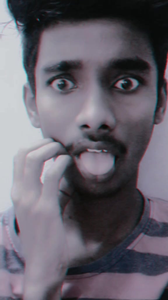 @⚡Nikith Aaron ⚡