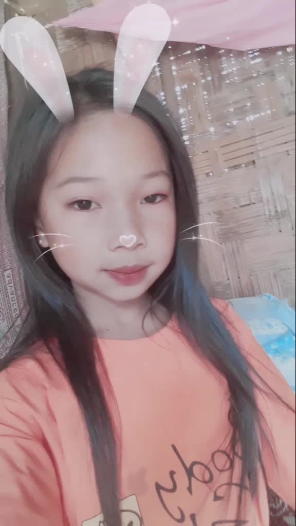 @ນາງ ເພັດ ໄຊຍະວົງ