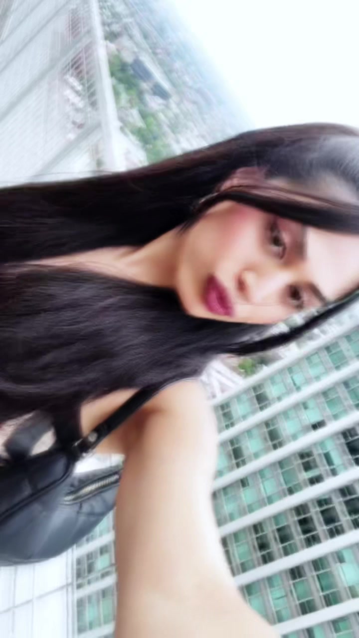 @aurajia_