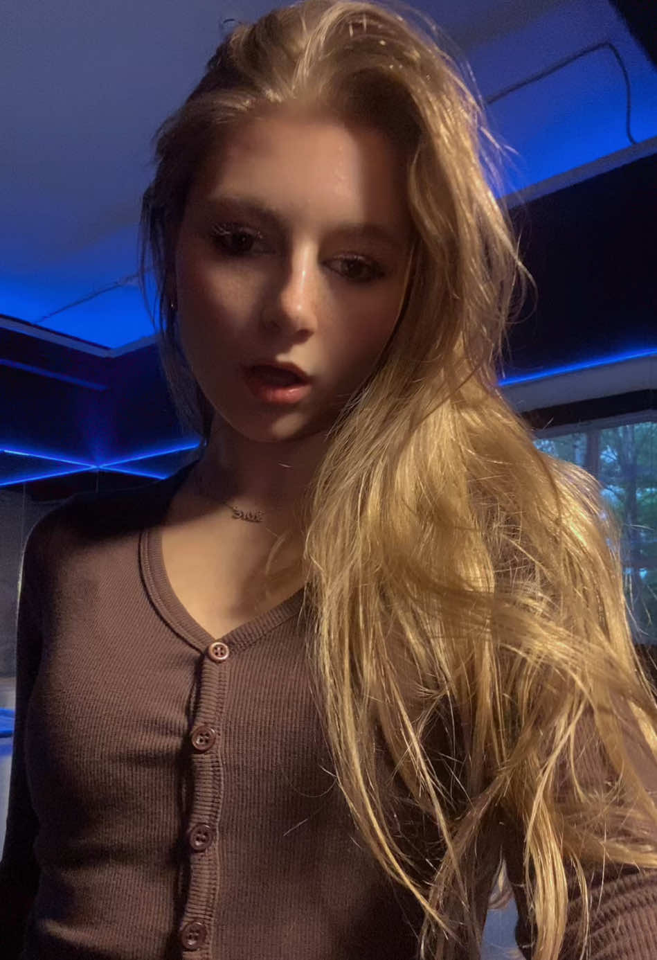 @FunnyBunny🐰