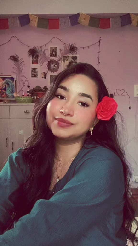 @_A S H 🌻 K A_