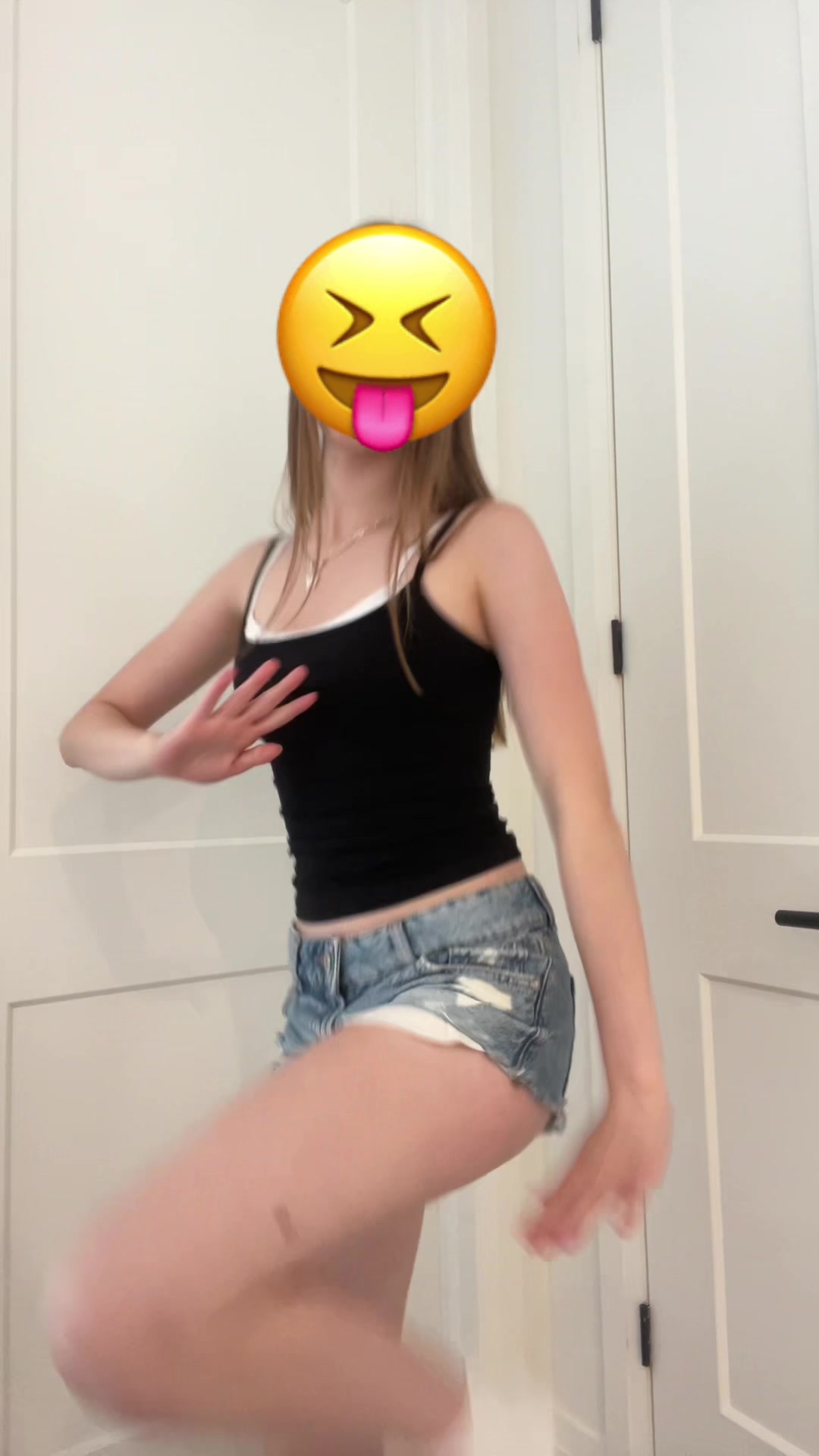 @faceless_twinss