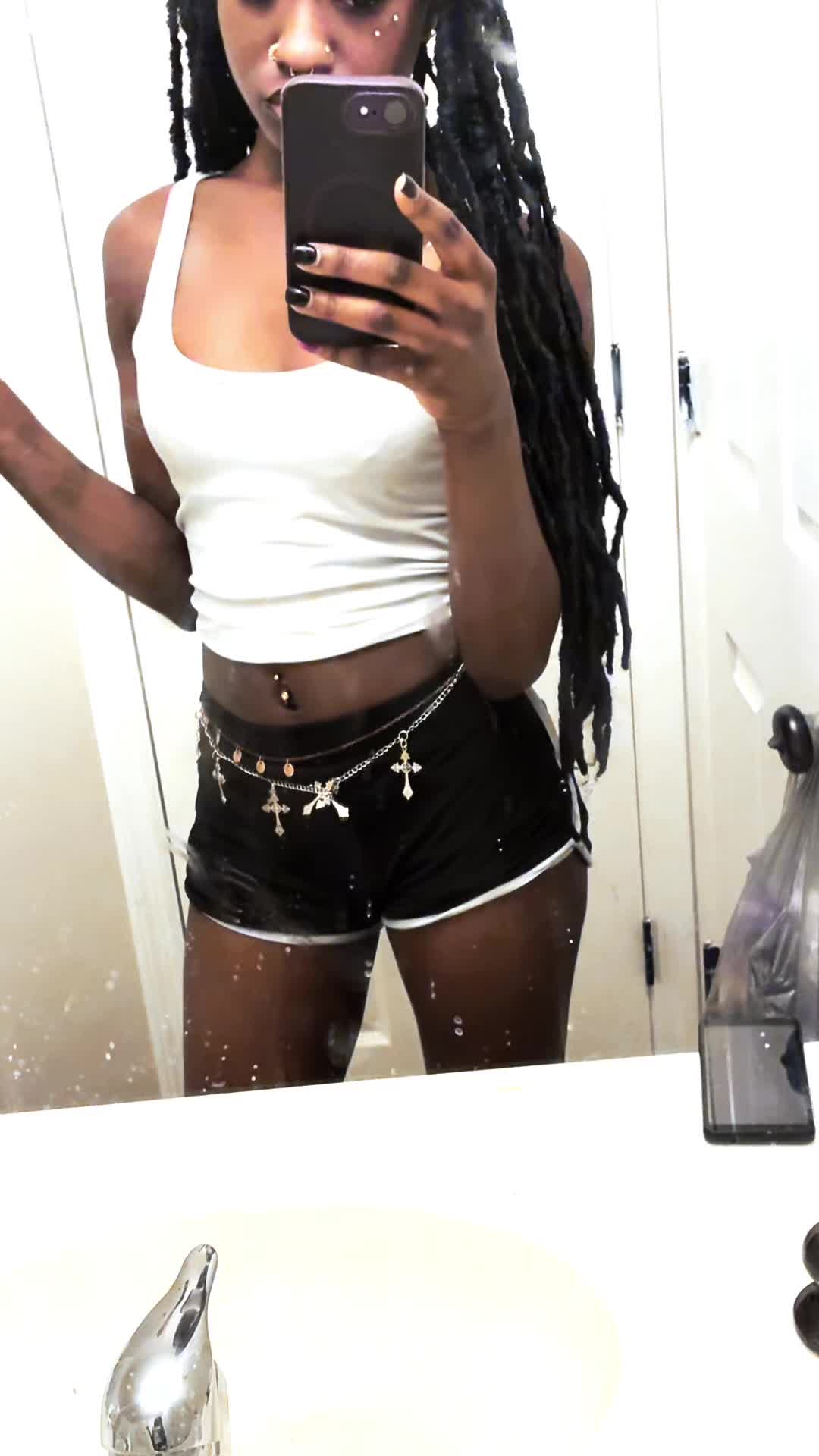 @babyygothz999