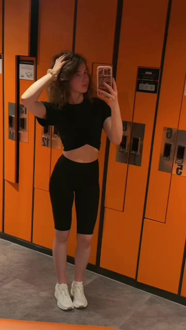 @Mikhaleva Mariya 👑