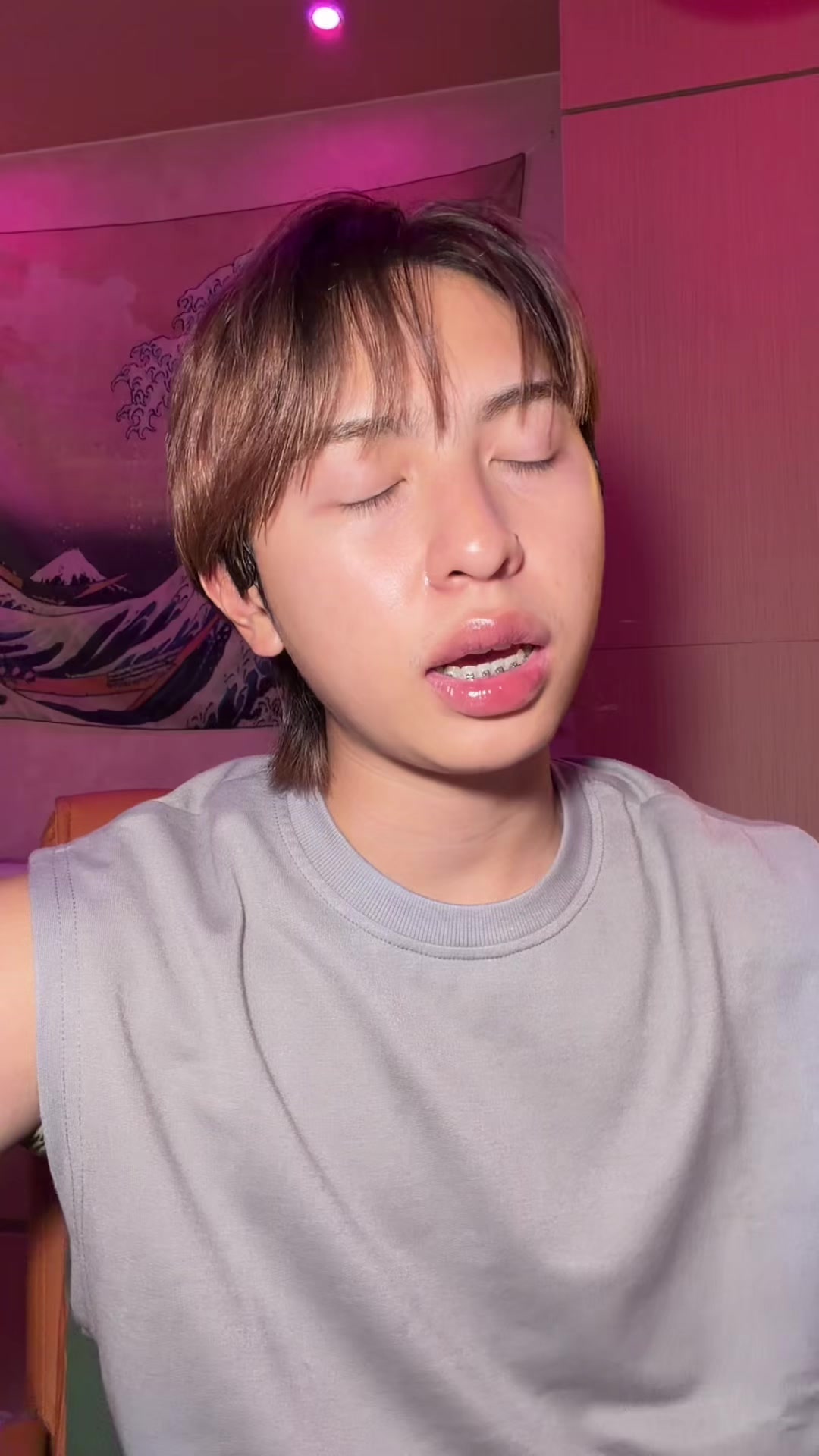 @Qin