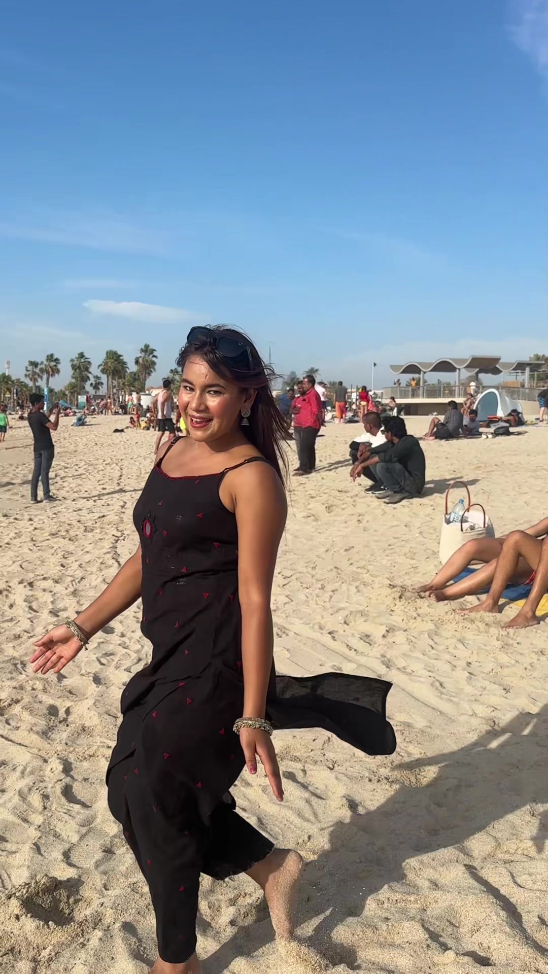 @असु