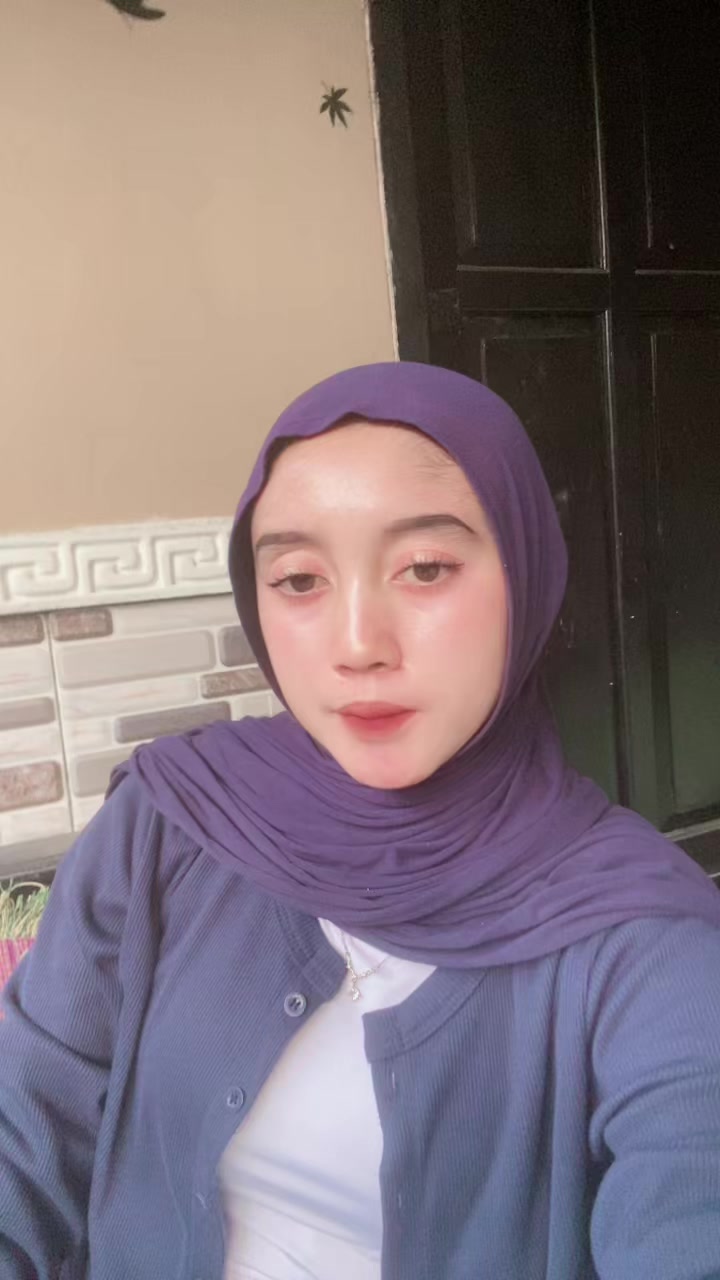 @nisrinn_14