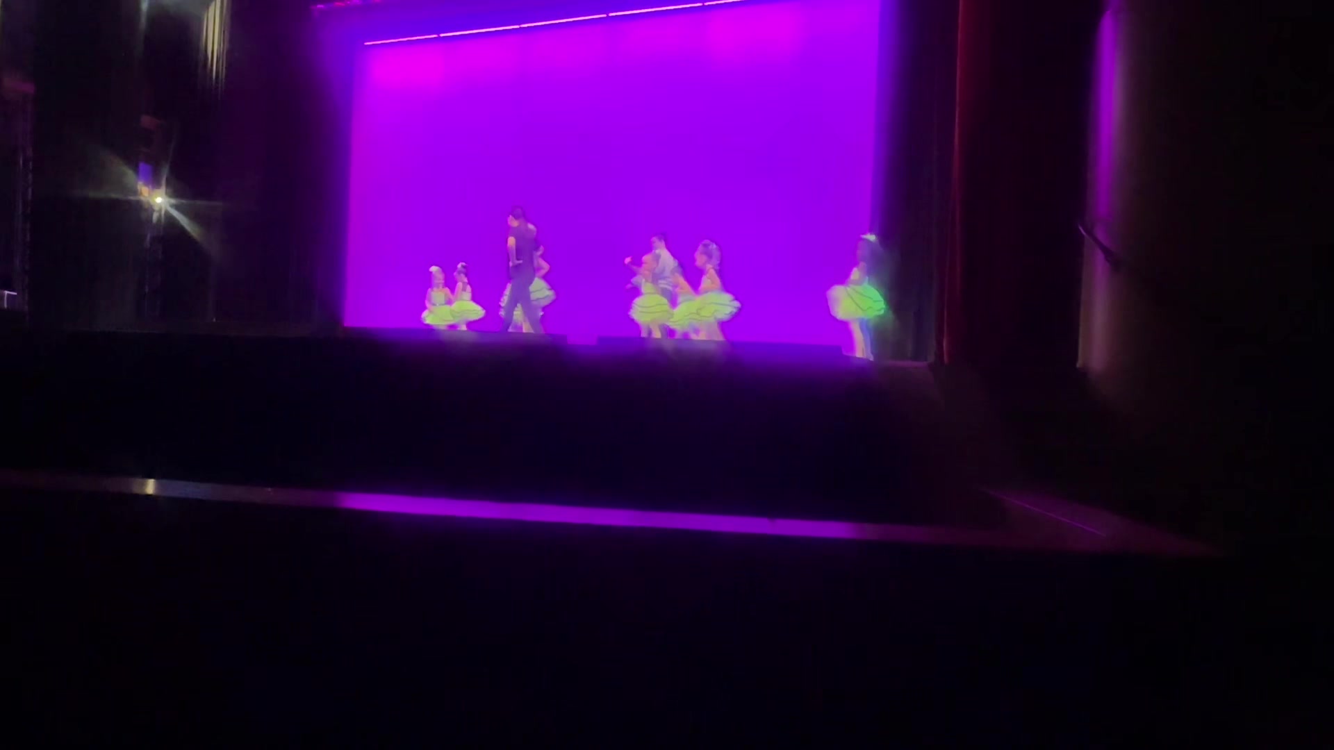 @Joysix