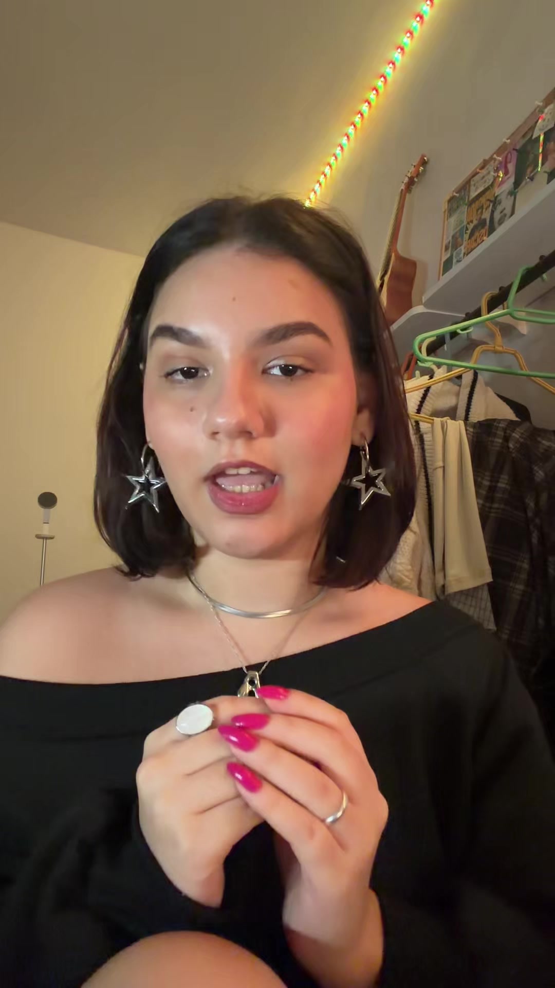 @ana. ★