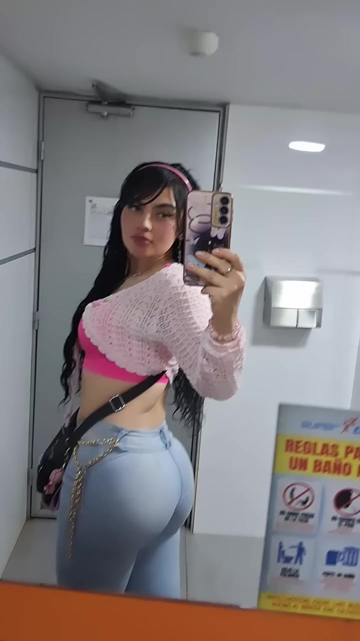 @Dayanna Ramiirez♡