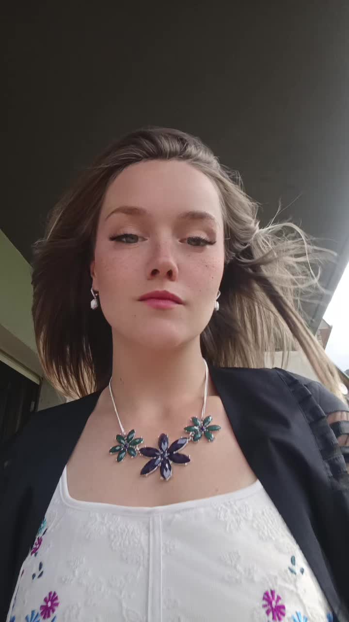 @Lluïsa Hancock