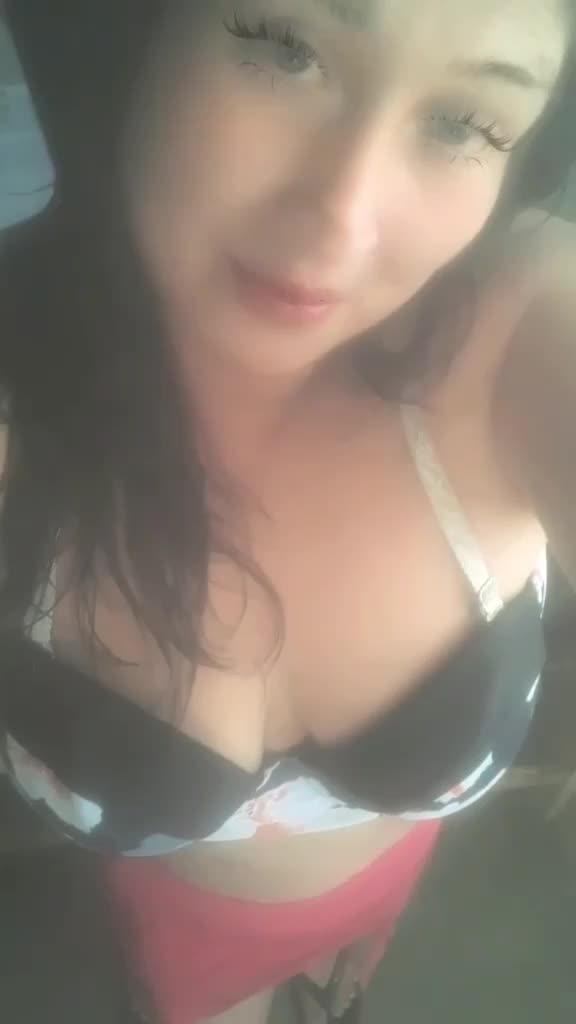 @zinthia veronica